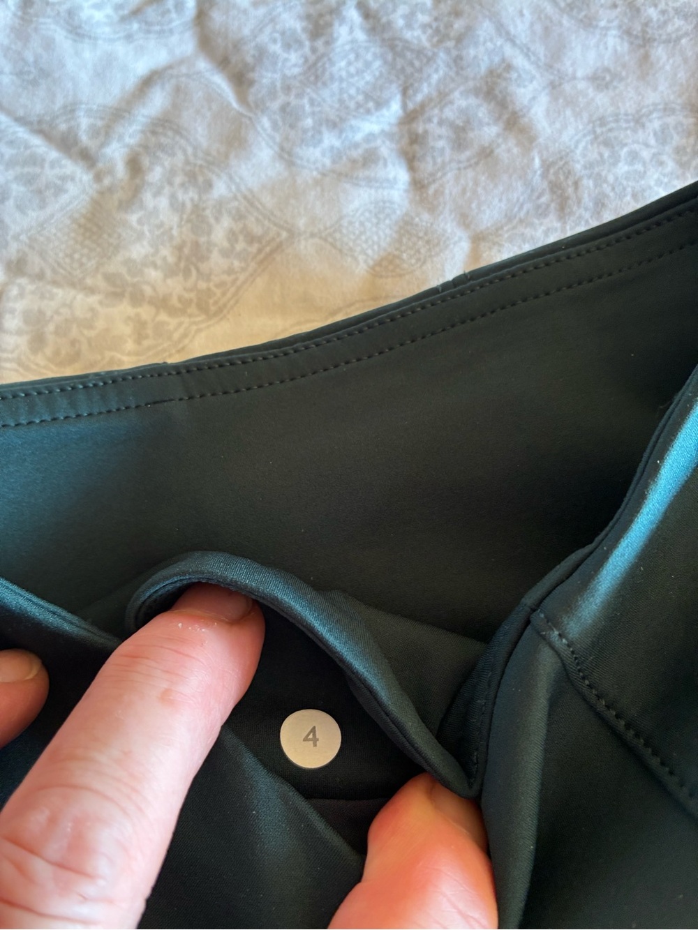 LULULEMON &go Cityfarer Skirt in Dark Fuel Forest Green Size 4 - Picture 9 of 9